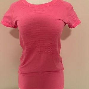 Swiftly Tech Short Sleeve Shirt 2.0